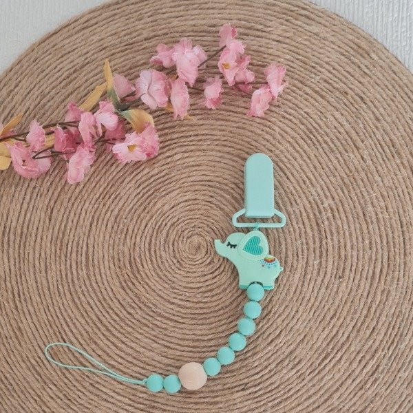 Producto - Porta Chupetes silicona libre  bpa elefante