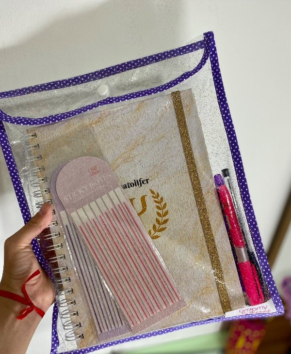 Producto - Sobre A4 violeta