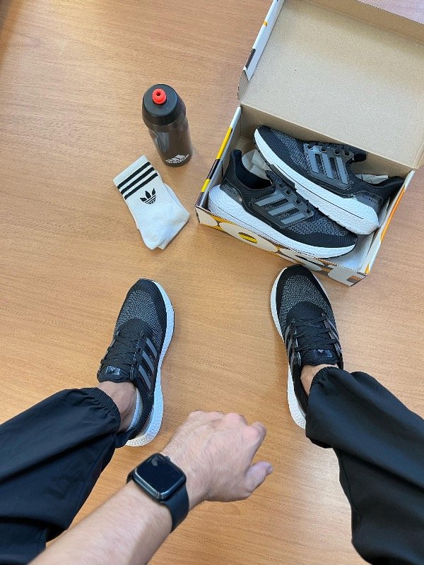 Producto - Ultraboost negro / gris