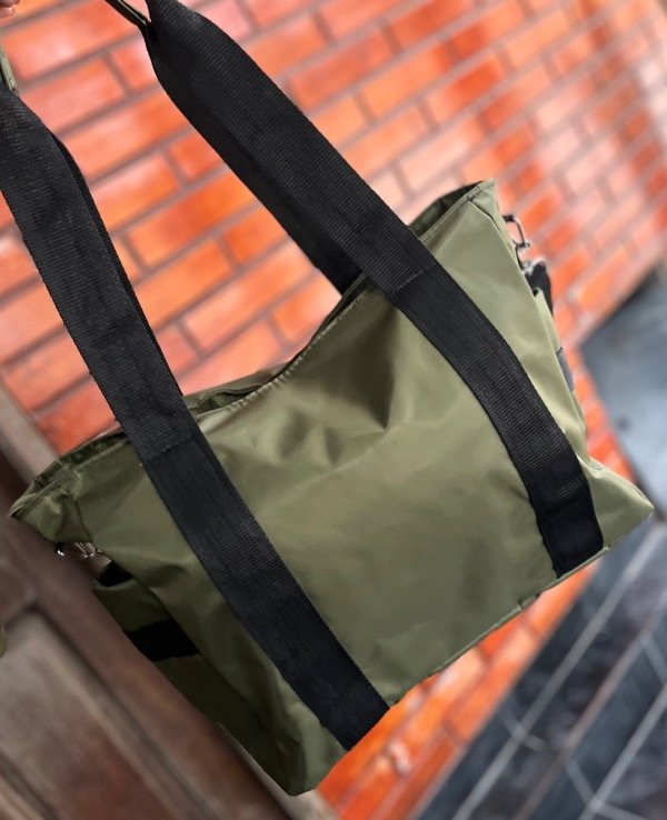 Producto - Bolso impermeable verde
