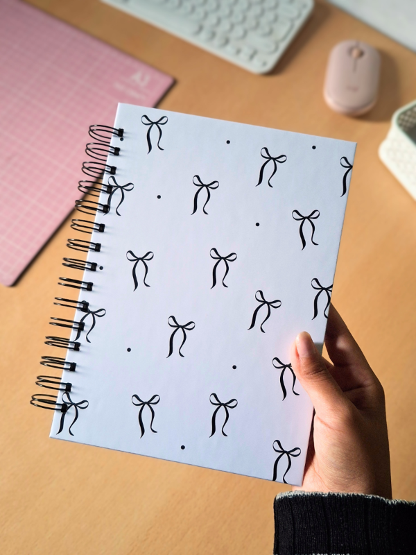 Producto - Cuaderno anillado A5 - rayado moños