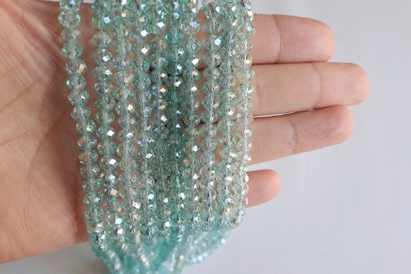 Producto - Cristal de Roca Verde Agua Traslúcido 6 mm