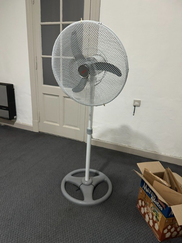 Producto - VENTILADOR DE PIE AXEL 60W #11946