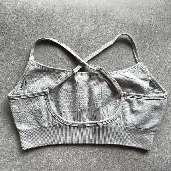 Producto - Conjunto Emi Gris Perla T.M (38-40) - 2