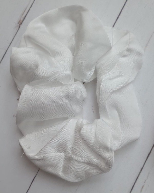 Producto - Scrunchie de Raso - Blanca