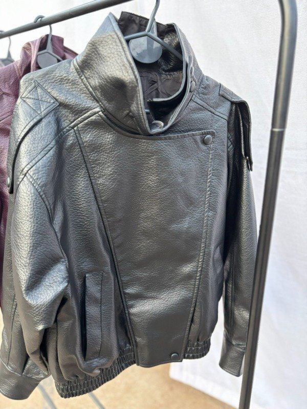 Producto - BOMBER SIN PIEL - CUELLO ALTO