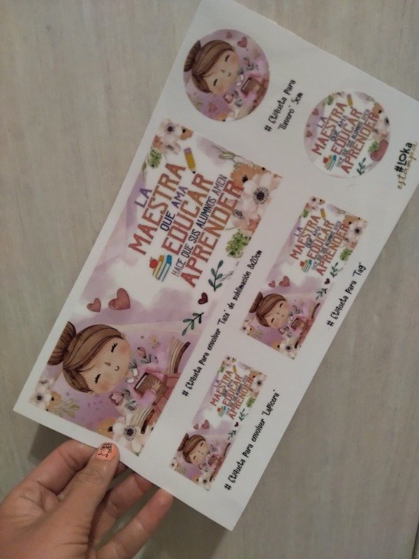 Producto - UV Kit de Etiquetas 16x28cm Día de maestro