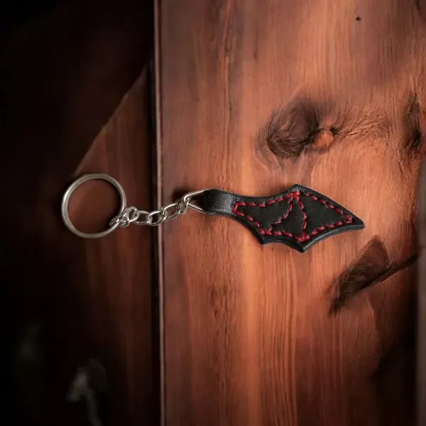 Producto - llavero de diseño alas de murciélago