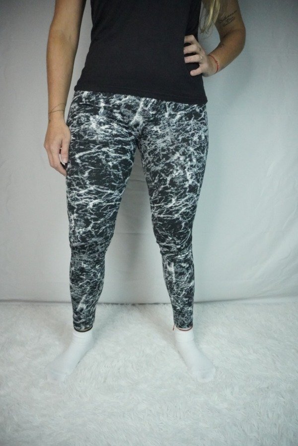 Producto - CALZA ESTAMPADAS CON FRIZA GRIS