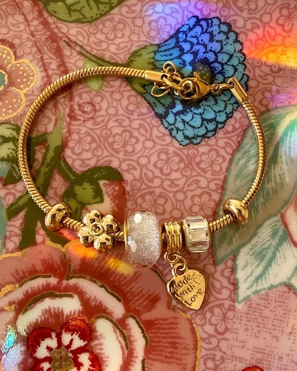 Producto - Pandora blanco premium
