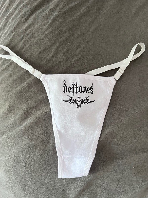 Producto - Tanga Deftones