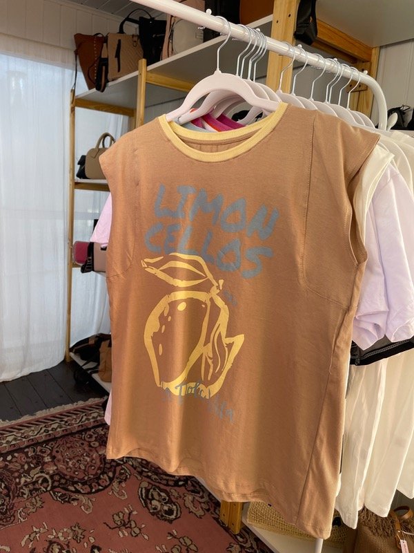 Producto - Musculosa Limón Cellos