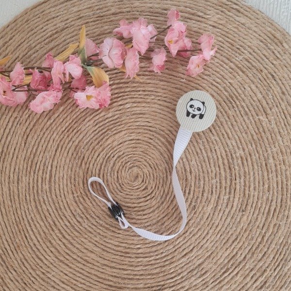 Producto - Porta Chupetes panda