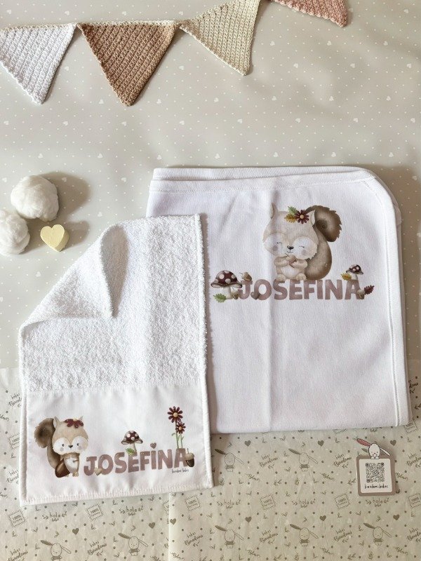 Producto - Pack "Mantita + Toallita" - Ardillita