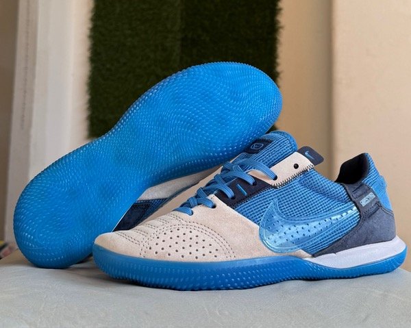Producto - NIKE GATO azul