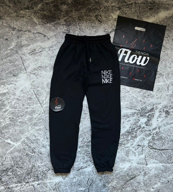 Producto - Pantalón NIKE TRIPLE Negro