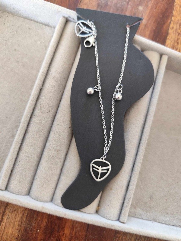 Producto - Tobillera libélula . Acero quirúrgico