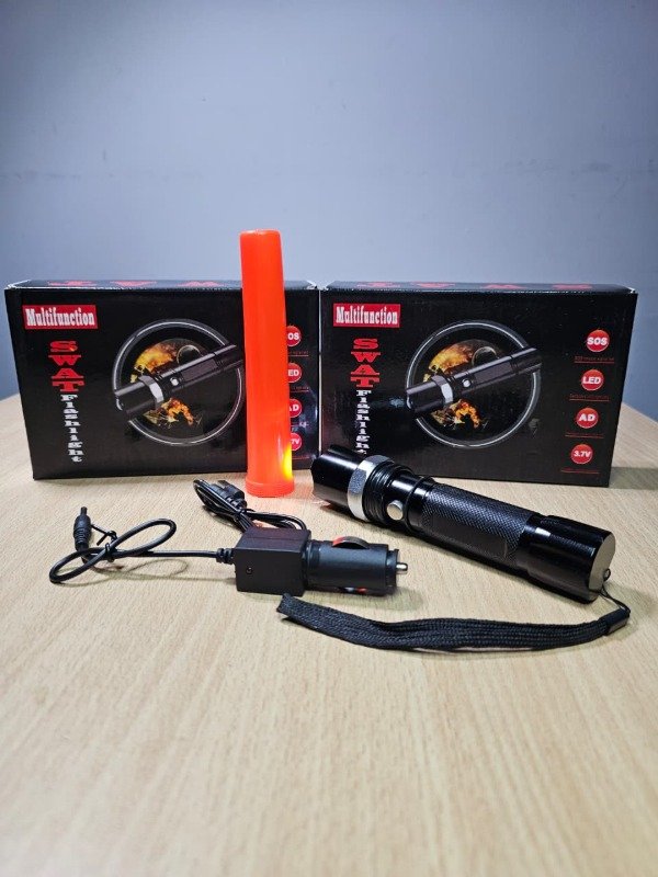 Producto - Linterna Led con Baliza