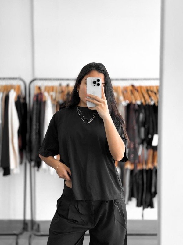 Producto - Remera Paris negra - 0
