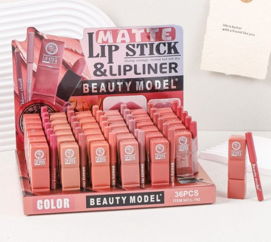 Producto - LABIAL EN BARRA MATTE CON LAPIZ DE LABIO DUO