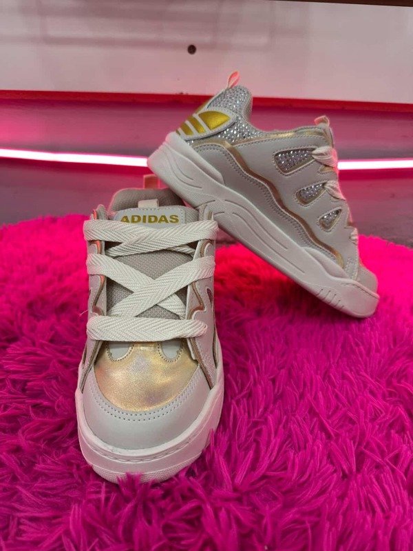 Producto - Zapatillas 47 strepp doradas