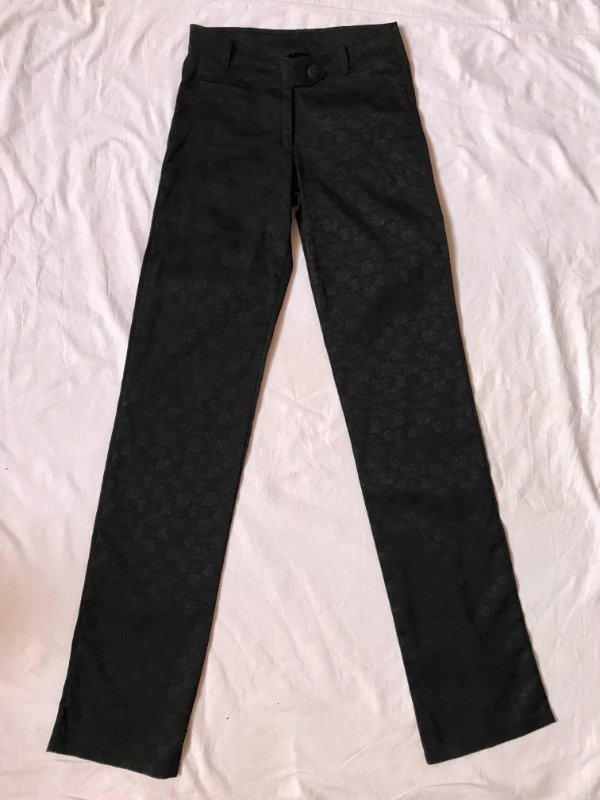 Producto - Vintage dead roses goth pant.