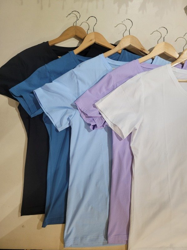 Producto - Remera básica Knup - Algodón con spandex - 0