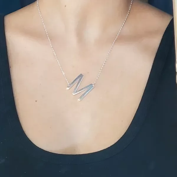 Producto - Collar Inicial