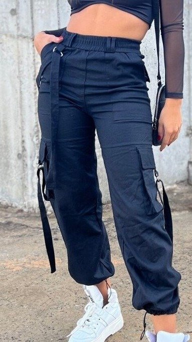 Producto - Pantalon Cargo Jogger Black Straps
