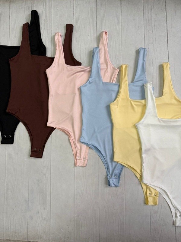 Producto - [6631] Body escote cuadrado microfibra