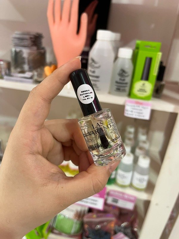 Producto - Removedor de cuticulas Las Varano