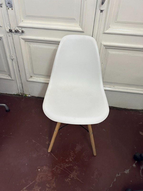 Producto - SILLA EAMES SUELTA #12063