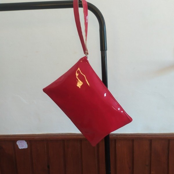 Producto - Sobre similcharol rojo