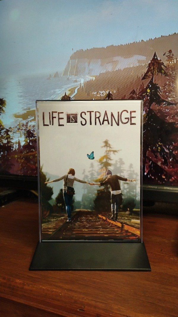 Producto - Cuadro con NFC - Life is Strange