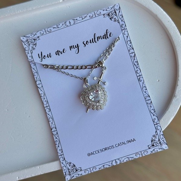 Producto - Cadenitas espada y corazón plateado I