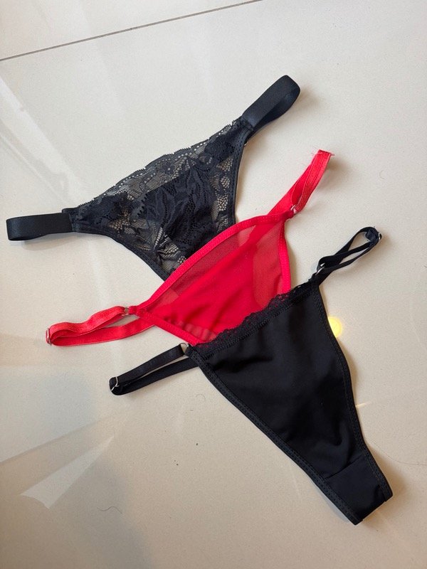 Producto - Set x3 less red and black