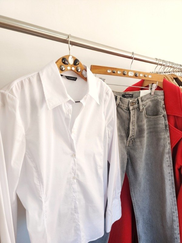 Producto - Camisa entallada ZARA