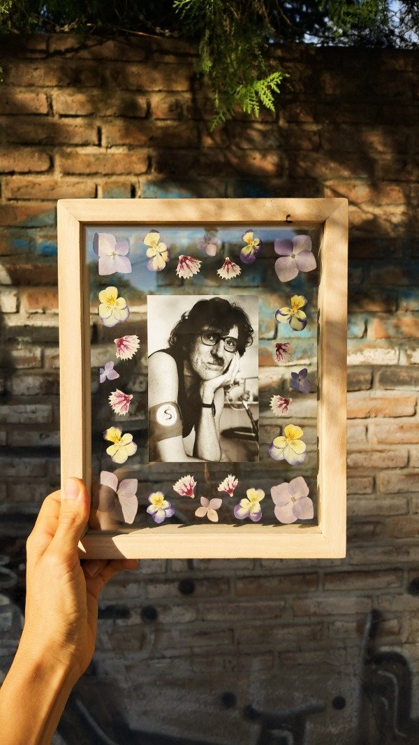 Producto - Cuadro Charly Say No More
