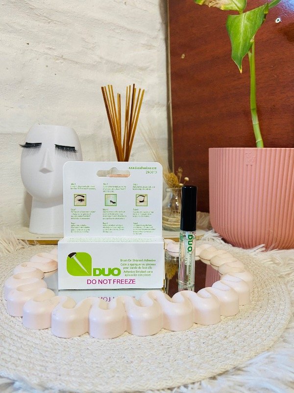 Producto - Pegamento para Pestañas Grande