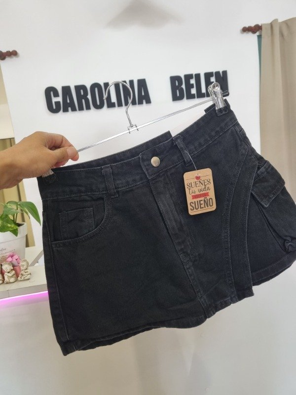 Producto - Short pollera cargo negro