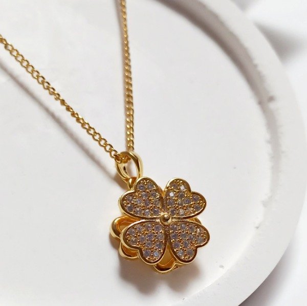 Producto - Collar Giratorio Ambar