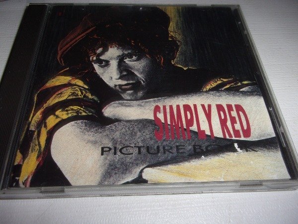 Producto - CD SIMPLY RED PICTURE LIBRO EN MAL ESTADO PEGADO GERMANY L57