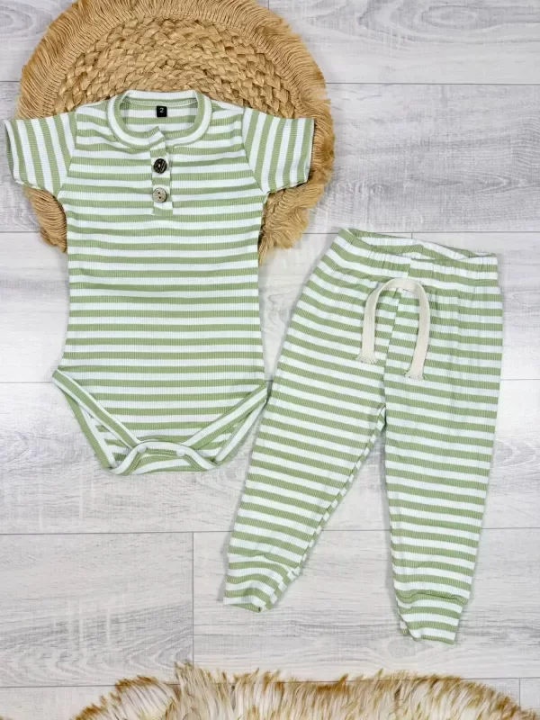 Producto - Conjunto Carlitos rayas - 5