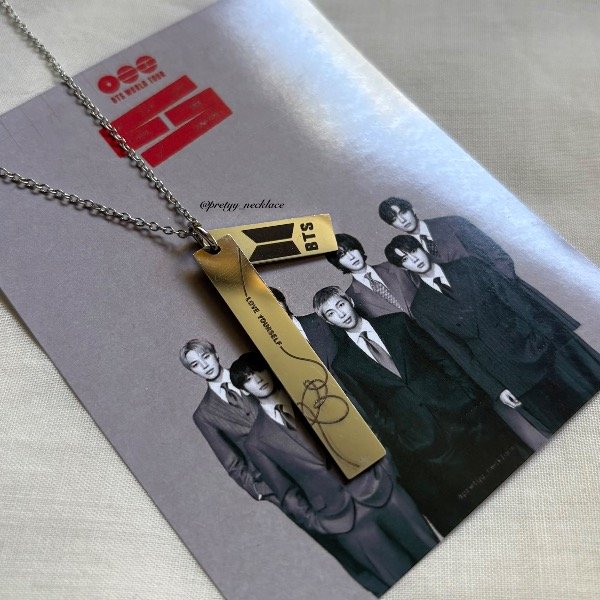 Producto - Doble medalla Bts