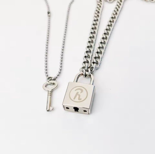 Producto - Collares Candado (Ren y Nana)