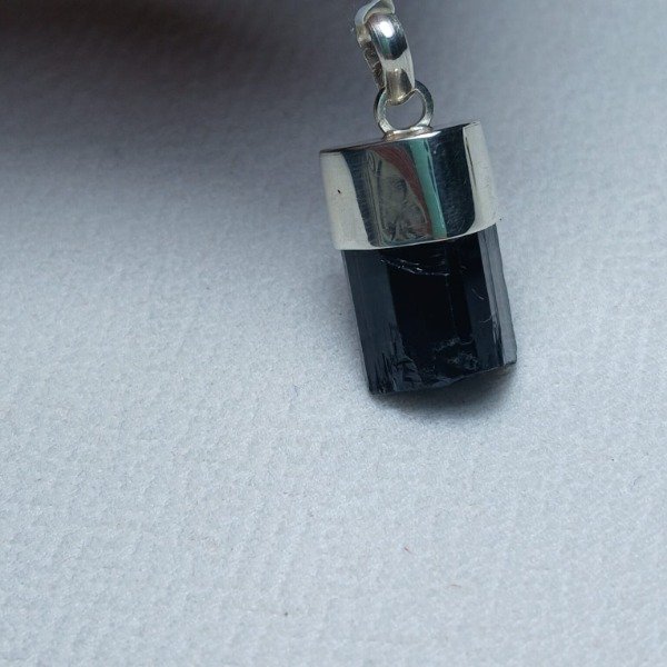 Producto - Dije Plata 925 - Turmalina Negra Natural Bruto - Pieza Única Artesanal - 3