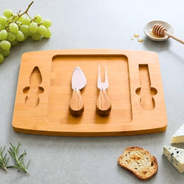 Producto - Tabla de quesos con 2 utensillos