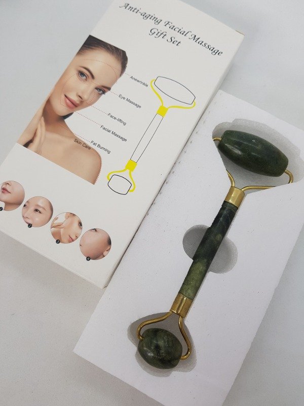 Producto - Rodillo de jade masajeador