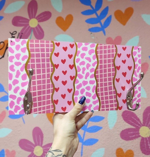 Producto - PERCHERO CARROUSEL ROSA