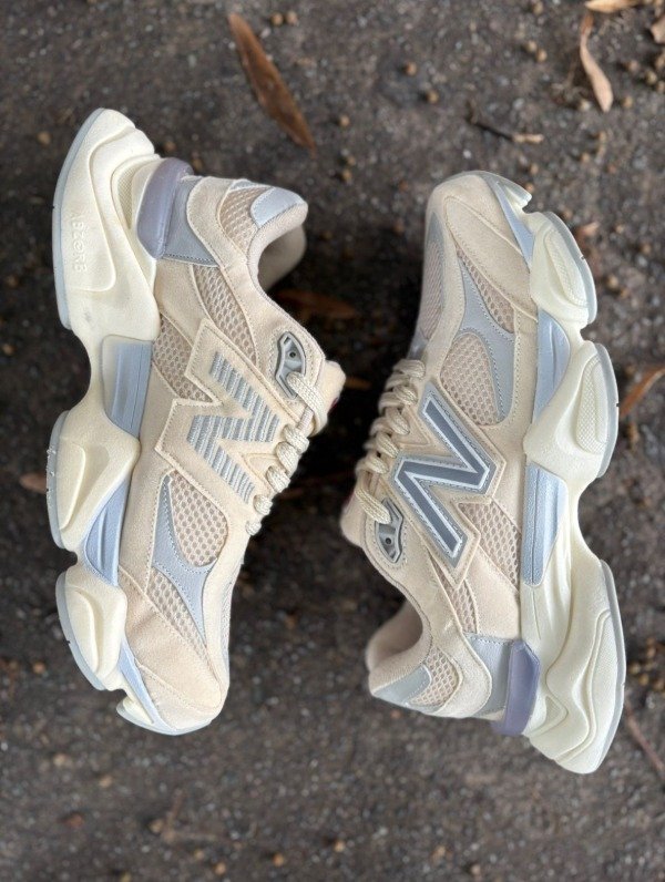 Producto - New Balance 9060 Celeste